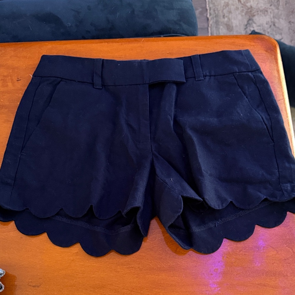 J crew Women’s Scallop Hem Shorts - Navy